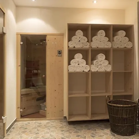 Garni Passeier Otel Ischgl